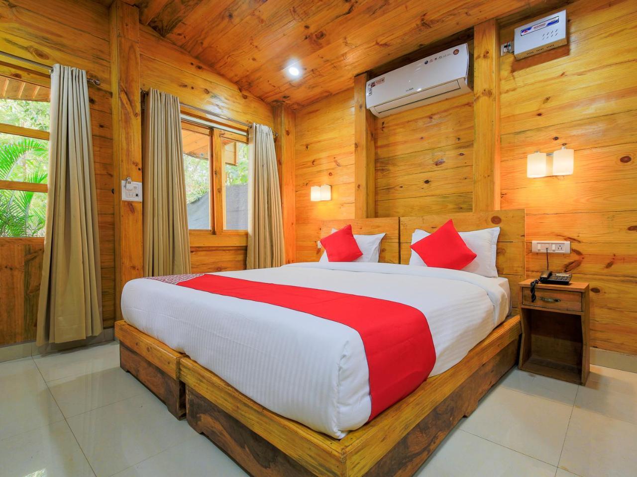 Brushwood Villa- Cottages And Bar Palolem Exteriör bild